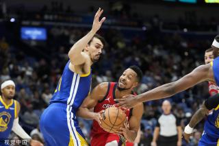 陷入被动的 陷入被动的